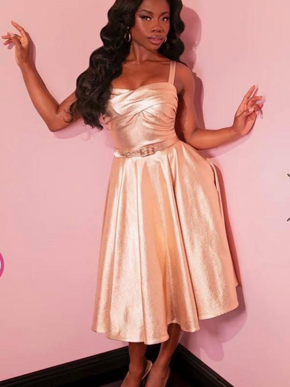 NWT Vixen by Micheline Pitt Jawbreaker Swing dress in Champagne Rose Gold - Picture 1 of 3